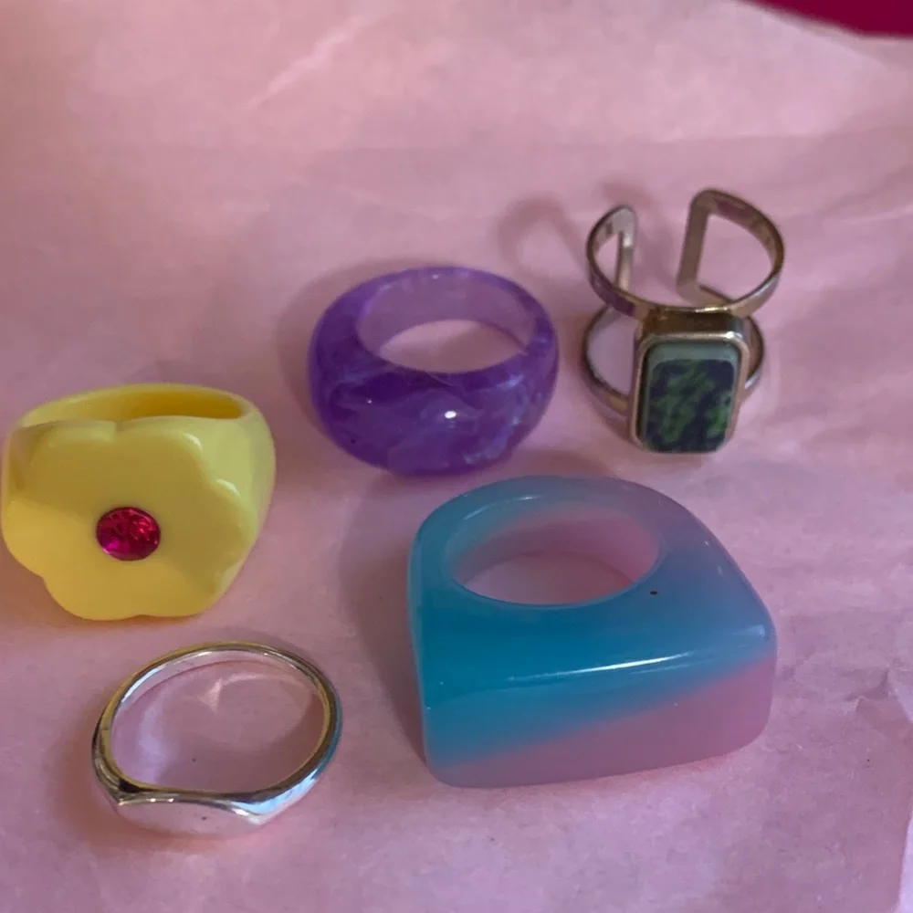 Colorful Statement Rings Set - Picture 3 of 6